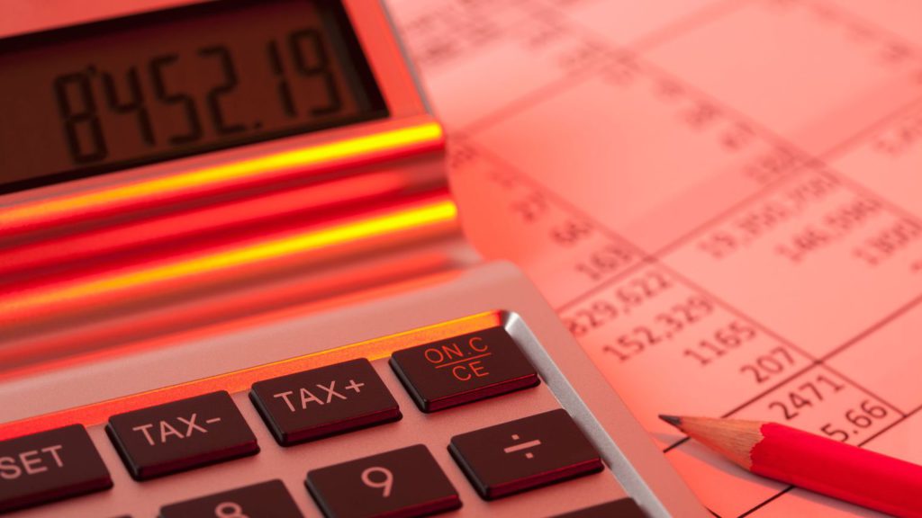 taxes-entreprise-calculatrice-charges